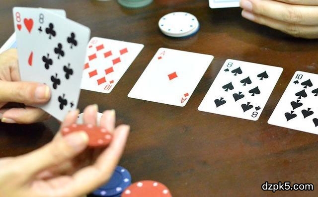 德州扑克翻牌击中暗三条怎么玩?8种常见情况策略解析