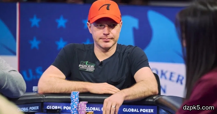 德州扑克技巧教学：这手对子听花该怎么打？